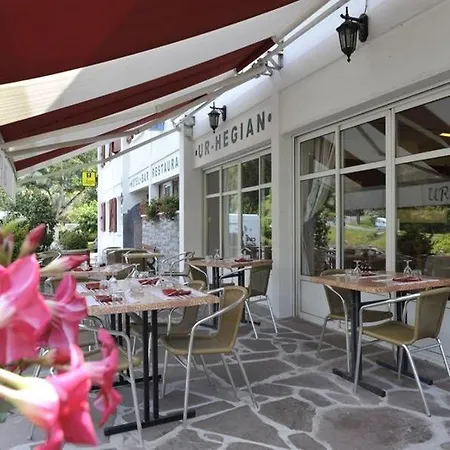 Hotel Logis Ur-hegian