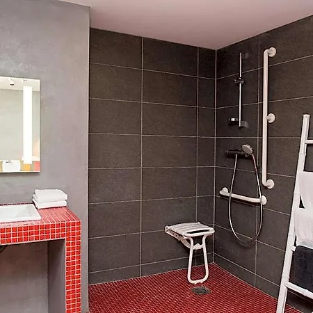 Logis Ur-hegian Hotel