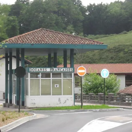 Hotel Logis Ur-hegian 2*