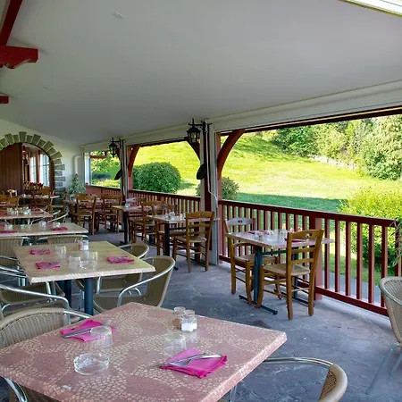 Logis Ur-hegian Hotel