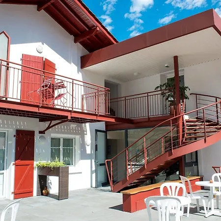Hotel Logis Ur-hegian