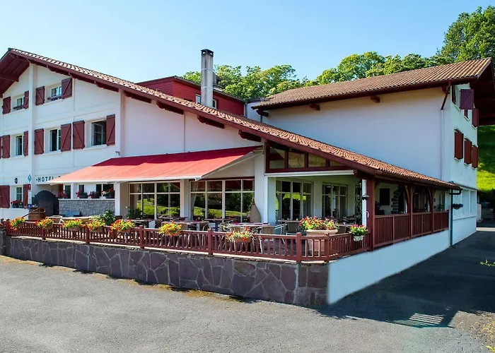 Logis Ur-hegian 2* Aïnhoa