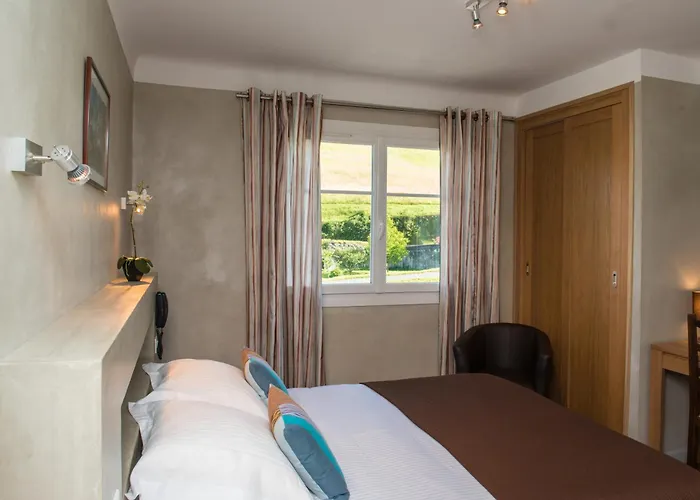 Logis Ur-hegian Ξενοδοχείο